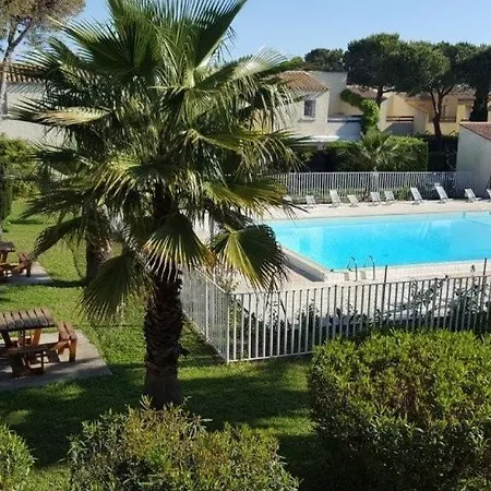 065 Cap D'agde Piscine Parking Proche Village Naturiste *