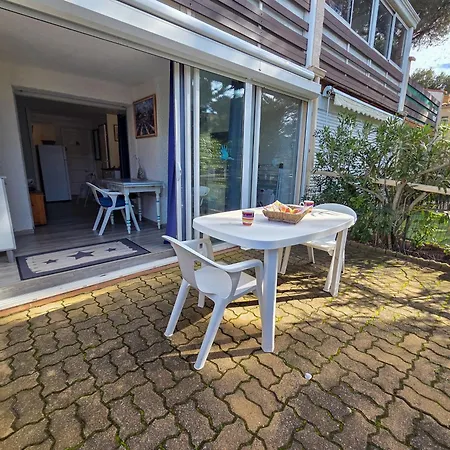 Apartment 065 Cap D'agde Piscine Parking Proche Village Naturiste